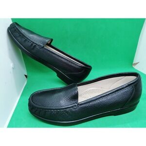 SAS Women's Simplify Slip-on Loafers Black Leather Size 7 N Tripad Comfort